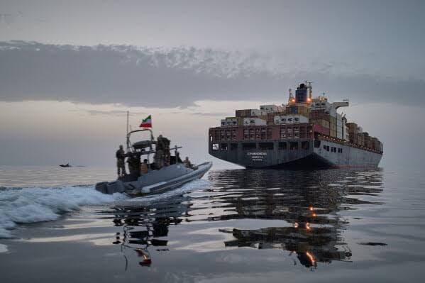 Kpler's 34: Wat ses keer meer kruisings van vaartuie in een dag eintlik beteken vir chemiese voorsiening